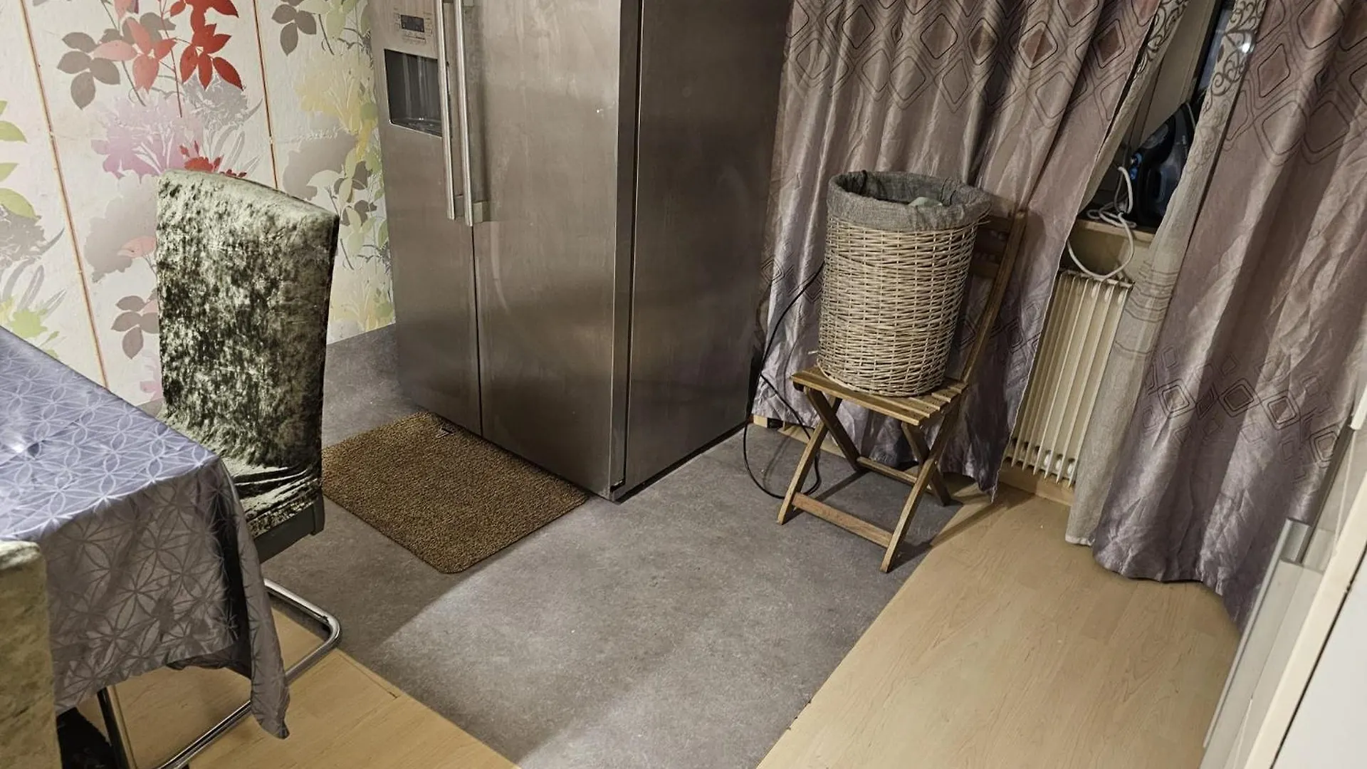 Central Apartment Near Messe Deutz كولونيا ألمانيا